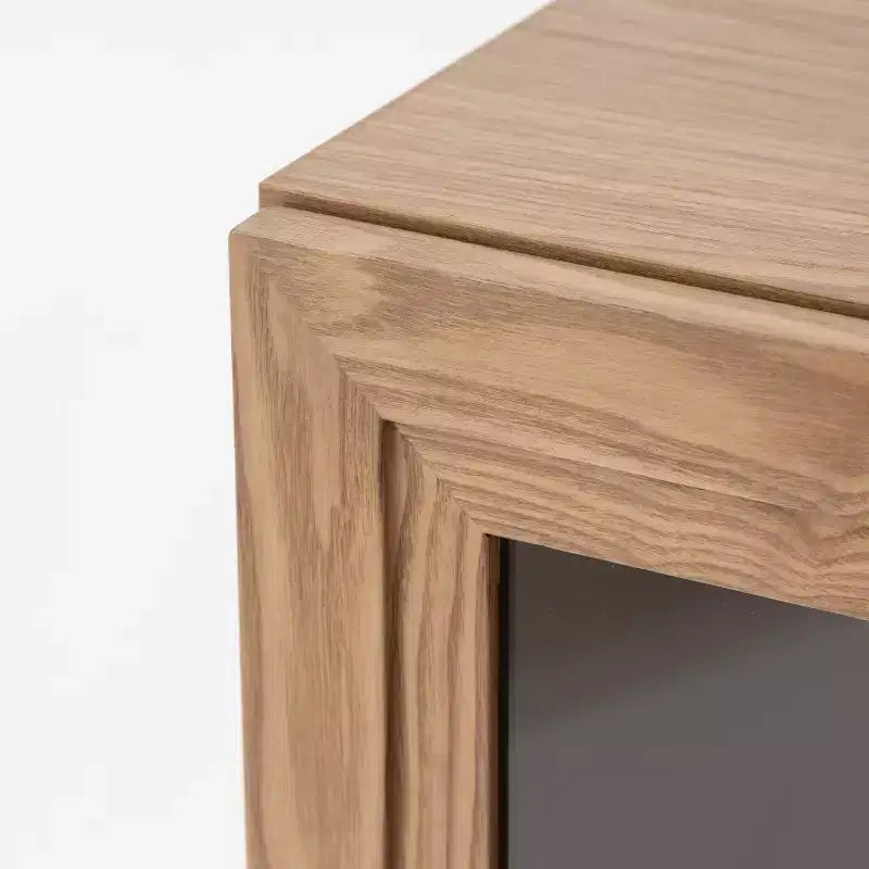 Armoires de rangement élégantes et généreuses à porte vitrée avec un grand espace de rangement, à la fois pratiques et esthétiques