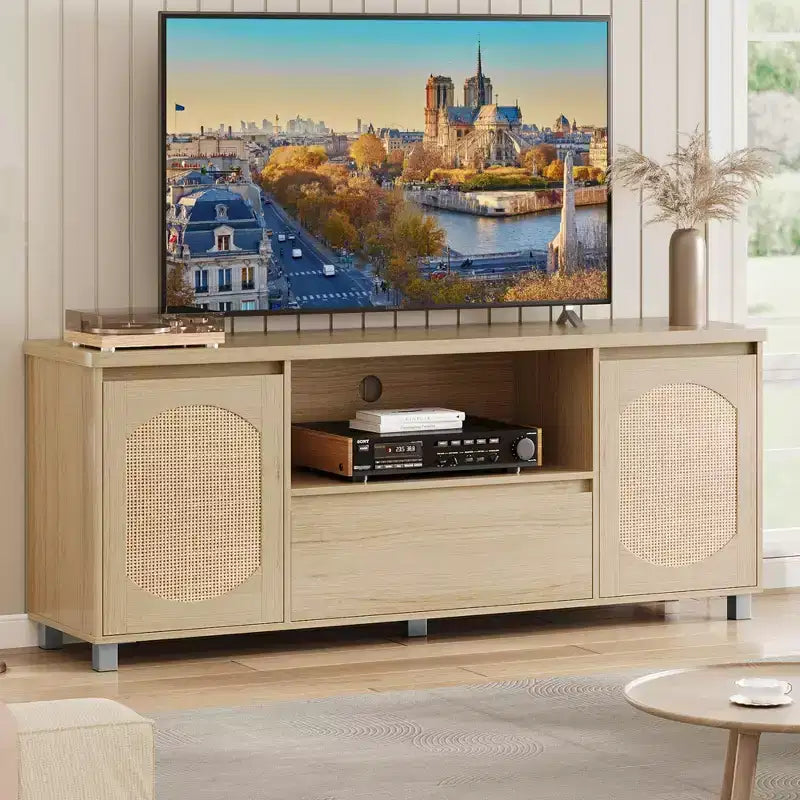 Meuble TV en rotin GustoWave pour téléviseurs jusqu'à 70 pouces, meuble de divertissement bohème avec étagère réglable et tiroir de rangement, chêne
