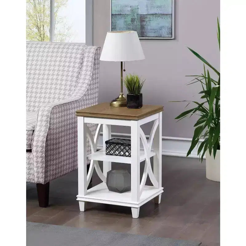 Table d'appoint Belmont HomeStock avec étagères Design en X d'inspiration italienne Rangement à deux niveaux Bois d'hévéa massif avec placage de chêne Table d'appoint