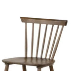 Lot de 2 chaises de salle à manger Royal Hampton, dossier à barreaux, pieds fuselés, bois de noyer