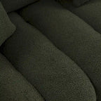 Canapé 3 places en tissu peluche vert 82 Teddy avec 3 coussins de dossier et structure en bois massif