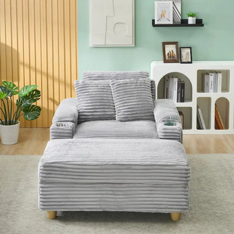 Canapé confortable en velours côtelé avec plusieurs coussins et options de rangement