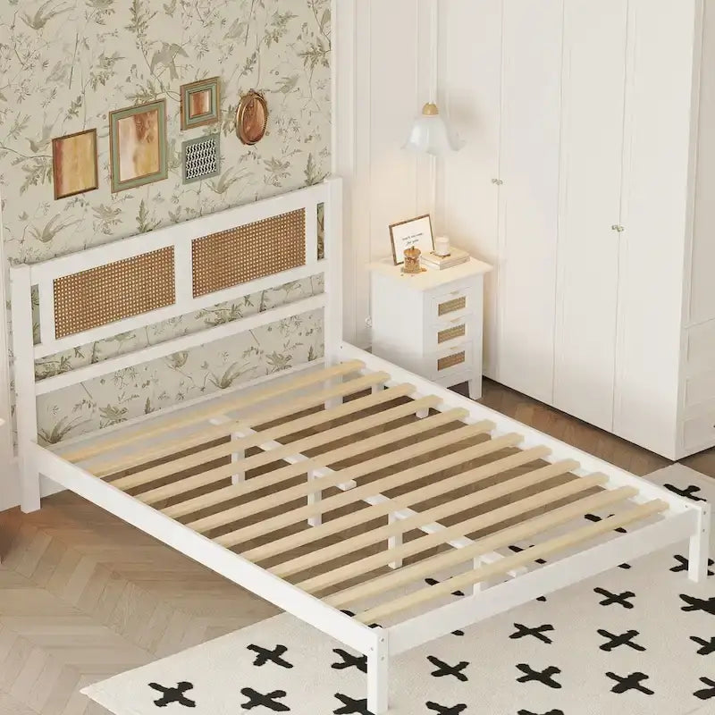 Tête de lit en rotin creux naturel, Cadre de lit plateforme en bois, Lit avec lattes en bois pour chambre à coucher