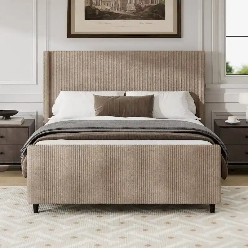 Lit plateforme à oreilles en velours côtelé taupe / crème, tête de lit à rayures verticales, pour 2 – Grand lit / Très grand lit