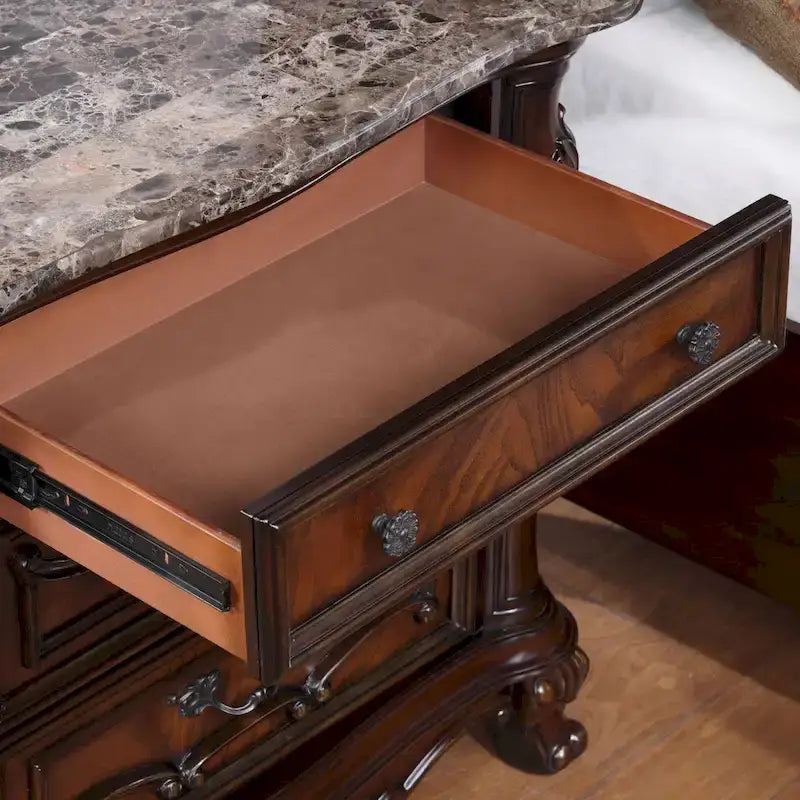 Chambre à coucher 6 pièces traditionnelle en bois massif avec panneaux Eugene Furniture of America