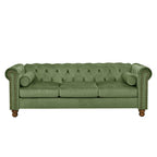 Canapé 3 places Chesterfield en velours vert, capitonnage et accoudoirs volutes