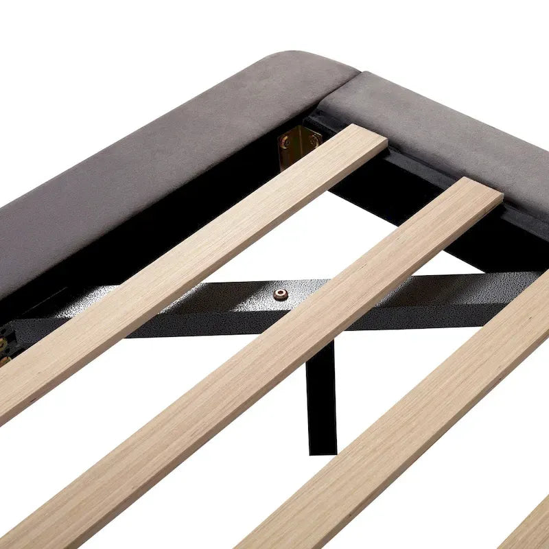 Lit plateforme flottant en velours beige/gris avec éclairage à détecteur de mouvement – Grand lit / Très grand lit, 2 places
