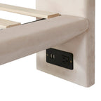 Lit plateforme flottant en velours beige/gris avec éclairage à détecteur de mouvement – Grand lit / Très grand lit, 2 places