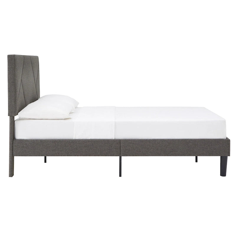 Lit plateforme rembourré Allenspark avec tête de lit géométrique par iNSPIRE Q Classic