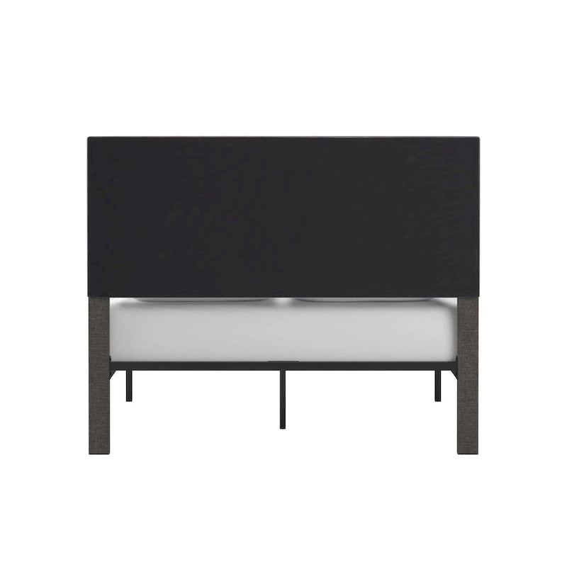 Lit plateforme rembourré Allenspark avec tête de lit géométrique par iNSPIRE Q Classic
