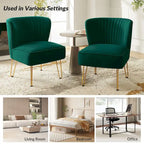 Chaise d'appoint capitonnée en velours moderne Barto avec pieds dorés par HULALA HOME