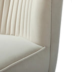 Chaise d'appoint capitonnée en velours moderne Barto avec pieds dorés par HULALA HOME