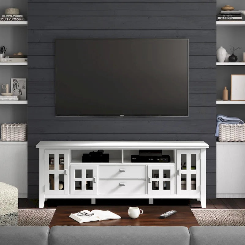 Meuble TV/Média en bois massif WYNDENHALL Stratford, 183 cm de large, pour téléviseurs jusqu'à 80 po