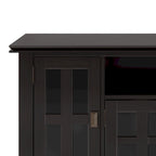 Meuble TV/Média en bois massif WYNDENHALL Stratford, 183 cm de large, pour téléviseurs jusqu'à 80 po