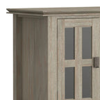 Meuble TV/Média en bois massif WYNDENHALL Stratford, 183 cm de large, pour téléviseurs jusqu'à 80 po