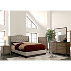 Lit plateforme capitonné traditionnel en tissu gris Wall de Furniture of America