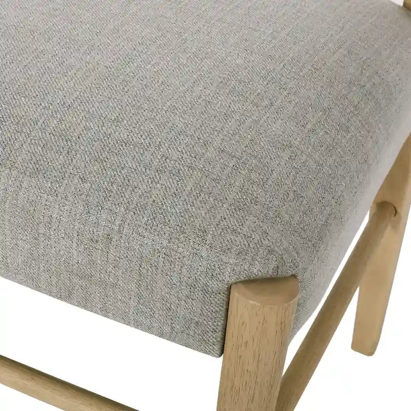 Chaises de salle à manger Christopher Knight Home avec revêtement en tissu Fescue et détails en hévéa (lot de 2)