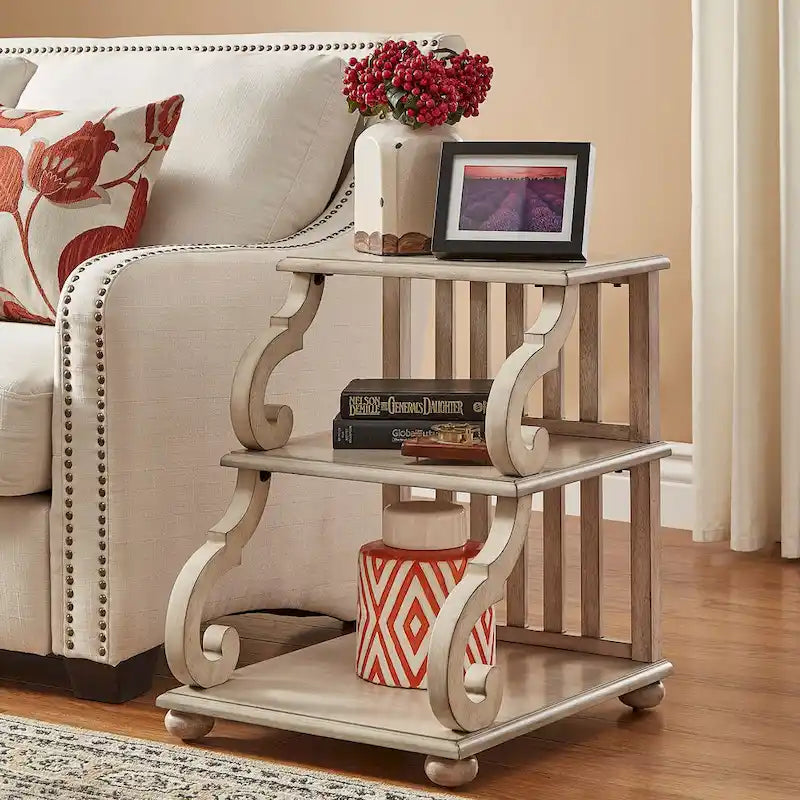 Table d'appoint à volutes Lorraine Wood par iNSPIRE Q Classic