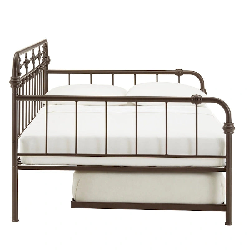 Lit de repos pleine grandeur en métal bronze Darren par iNSPIRE Q Classic