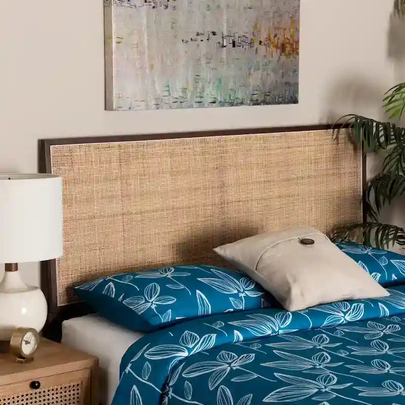 bali & pari Aurelia Tête de lit moderne bohème en bois de bayur et rotin naturel