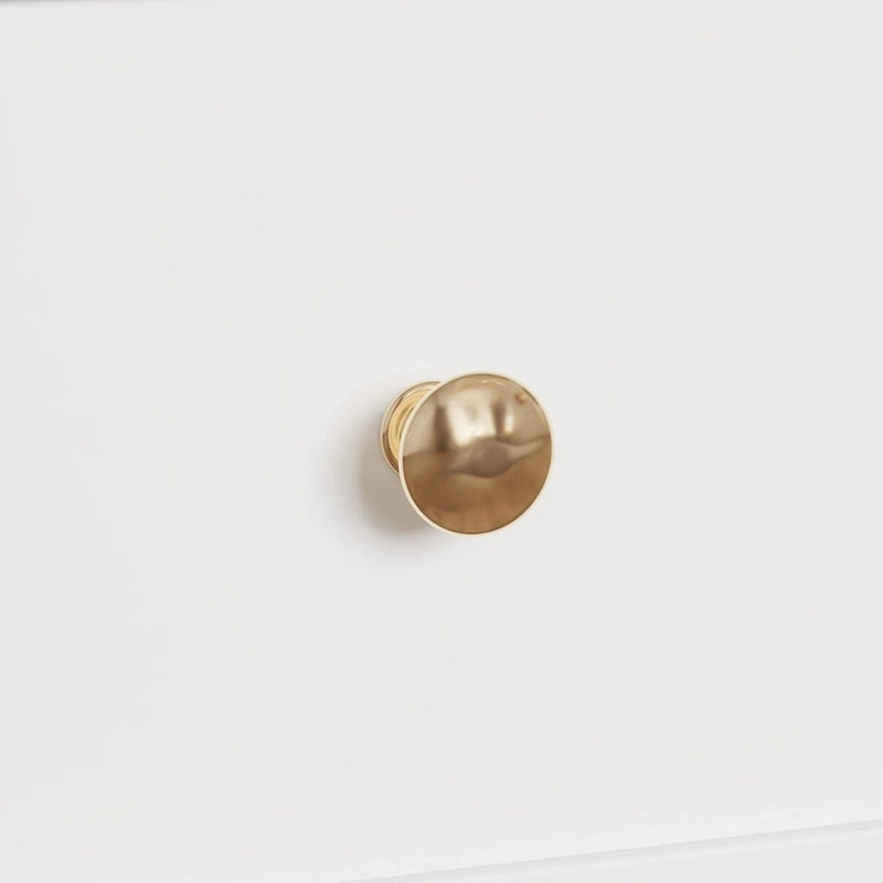 Armoires de rangement polyvalentes pour plusieurs unités Armoire blanche