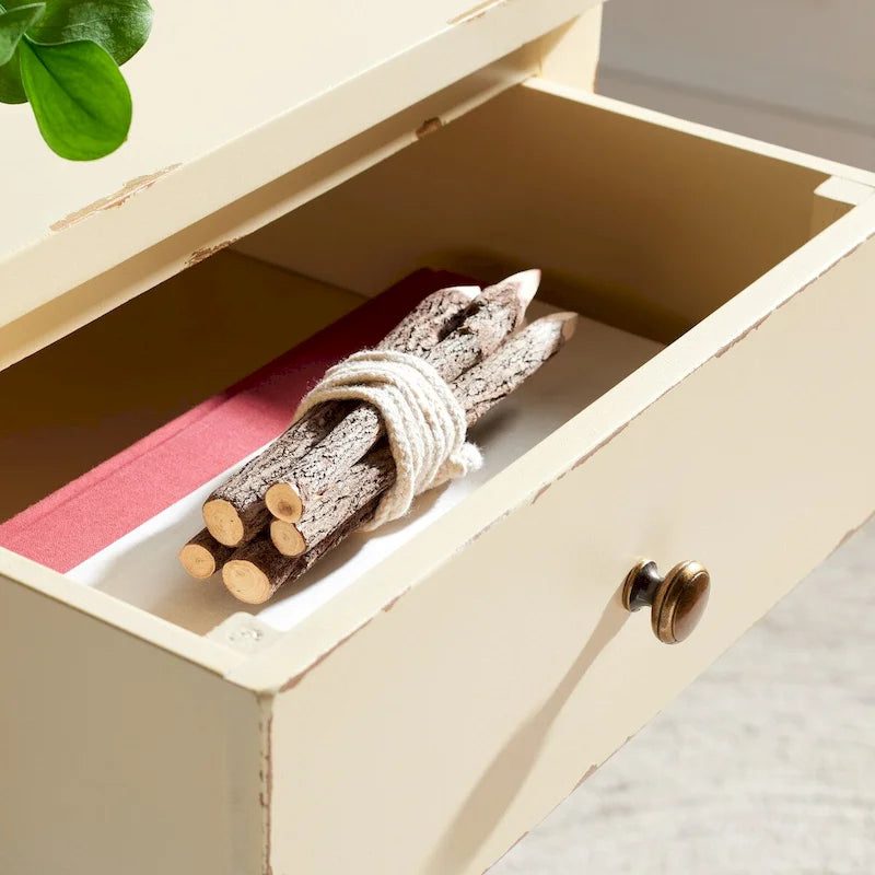 SAFAVIEH Liller Table de chevet à 1 tiroir (entièrement assemblée) - 18 L x 15 P x 27 H - 18Lx15Px27H