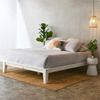 Lit plateforme en bois massif Yume avec assemblages japonais