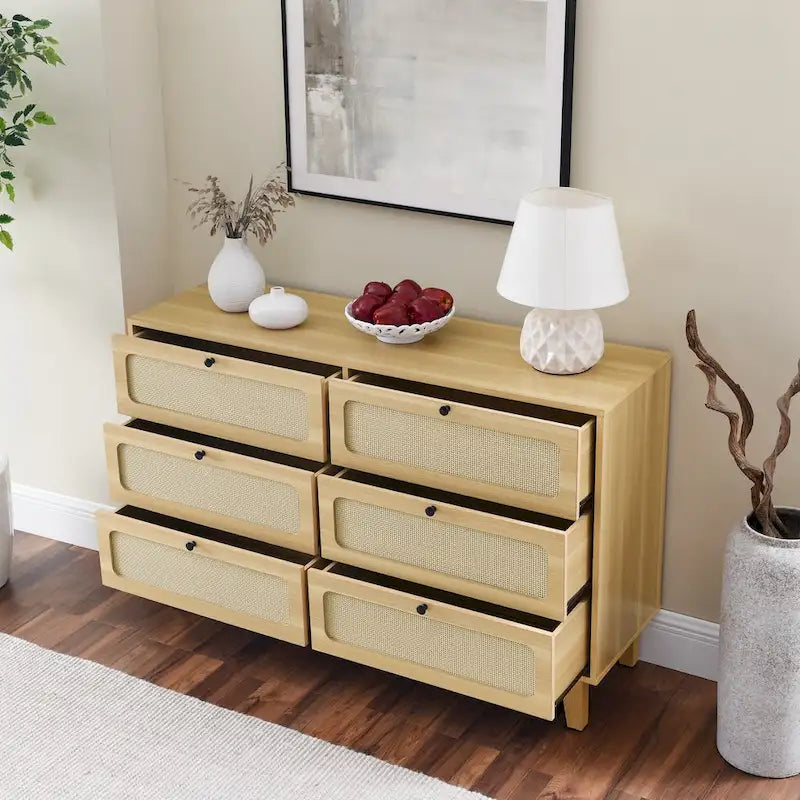 commode antique en bois à six tiroirs