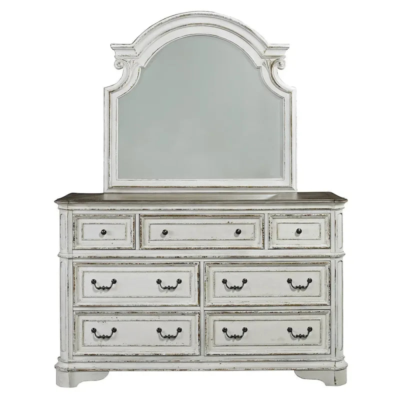 Ensemble lit traîneau capitonné, commode et miroir Magnolia Manor blanc antique et écorce patinée