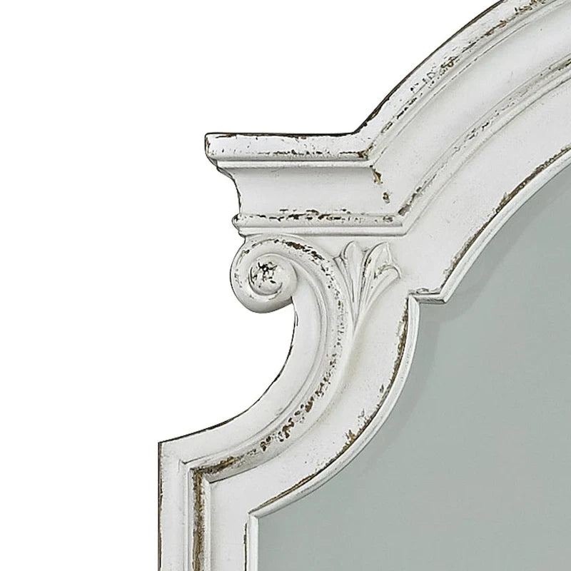 Ensemble lit traîneau capitonné, commode et miroir Magnolia Manor blanc antique et écorce patinée