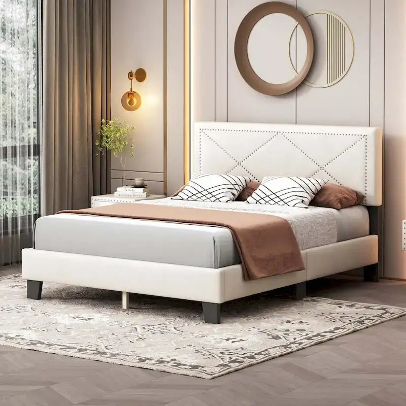 Cadre de lit Queen Size rembourré simple avec design à rivets, lit plateforme moderne en velours avec tête de lit