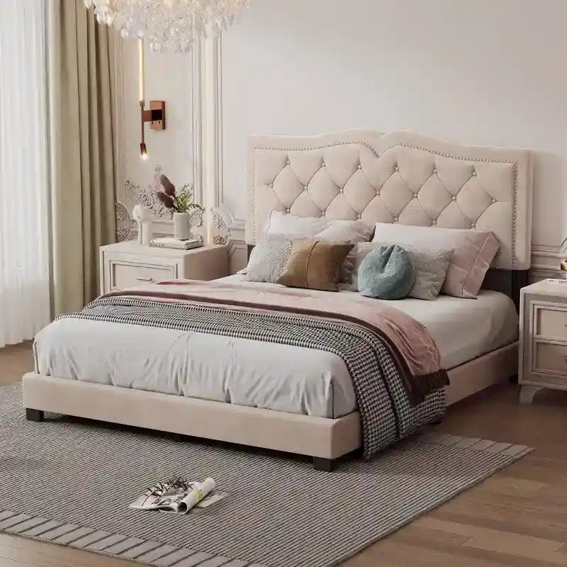 Lit capitonné en velours de taille Queen avec rivets