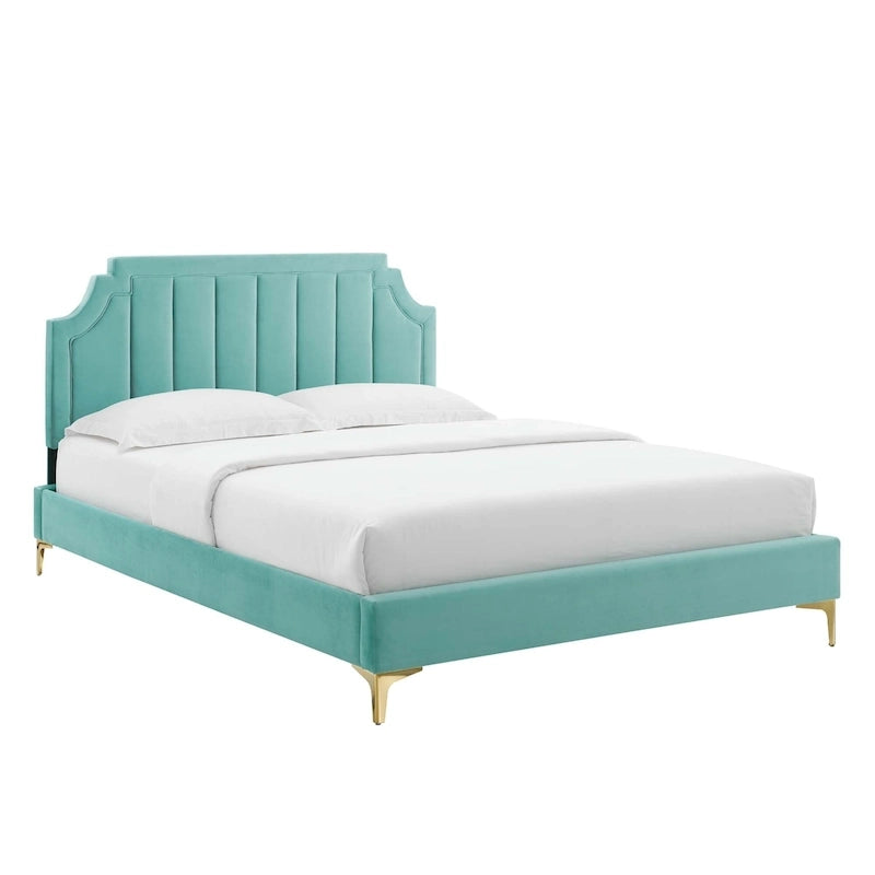 Lit plateforme queen en velours Sienna Performance