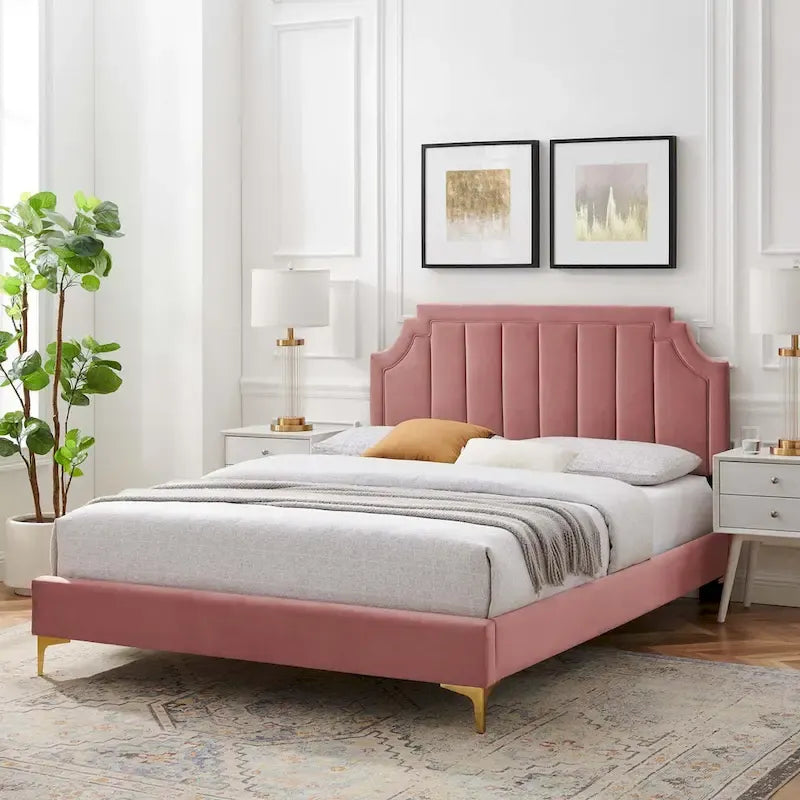 Lit plateforme queen en velours Sienna Performance