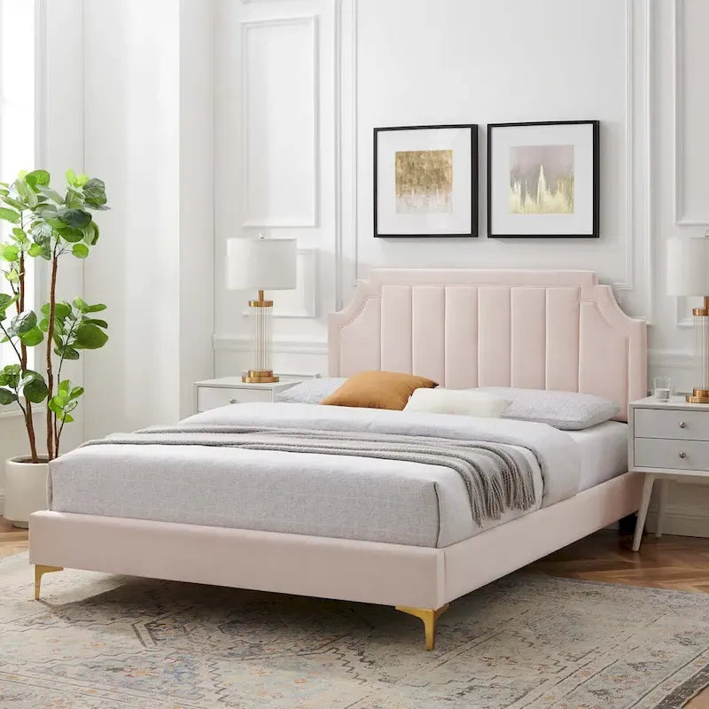 Lit plateforme queen en velours Sienna Performance
