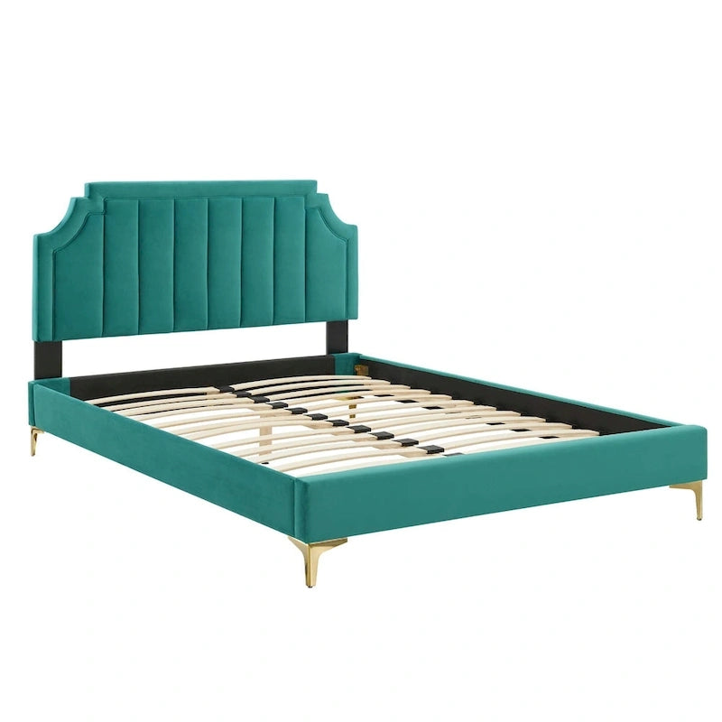 Lit plateforme queen en velours Sienna Performance