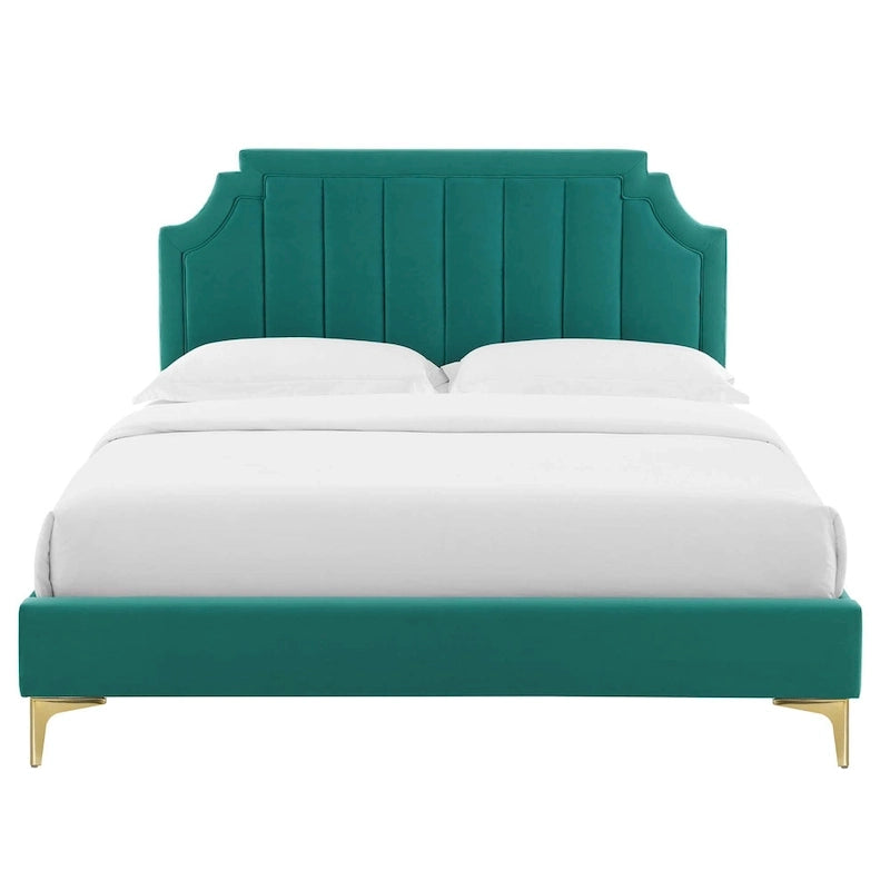 Lit plateforme queen en velours Sienna Performance