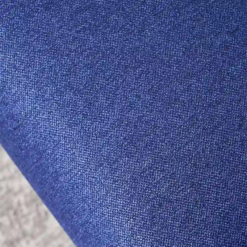 Fauteuil pivotant avec repose-pieds et piètement en métal noir