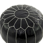 Pouf marocain en cuir floral avec surpiqûres blanches - Noir ou marron clair - Roche River Decor