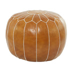 Pouf marocain en cuir floral avec surpiqûres blanches - Noir ou marron clair - Roche River Decor