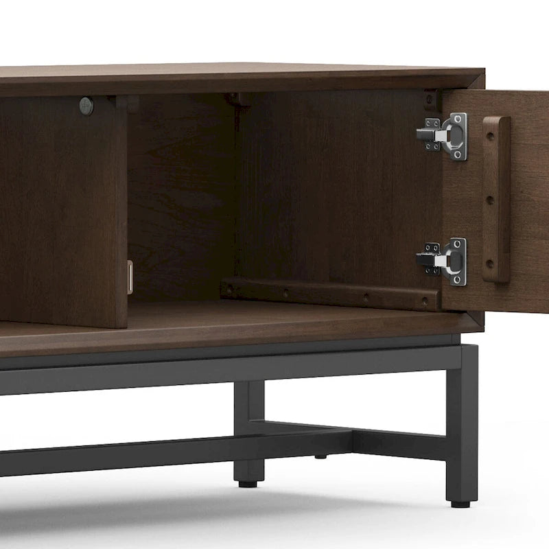 Meuble TV/média industriel moderne WYNDENHALL Devlin en bois massif de 183 cm de large, couleur noyer brun, pour téléviseurs jusqu'à 80 pouces