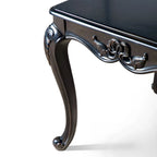 Table d'appoint traditionnelle Clarissa en bois massif avec pieds sculptés de Furniture of America