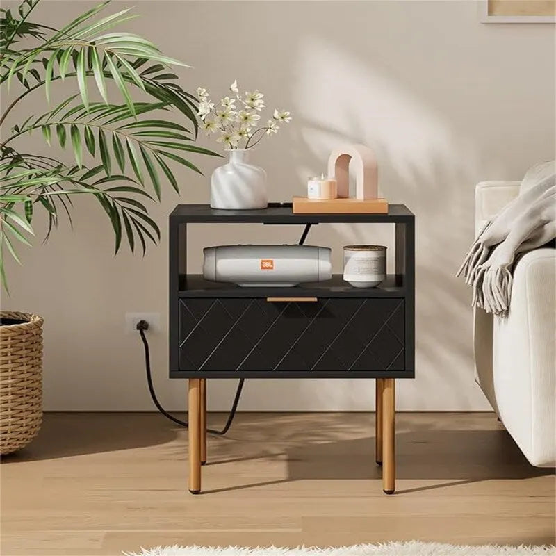 Table de chevet avec station de recharge - 11.81P x 15.75L x 22.05H