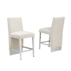 Chaise plissée avec bordure de clous chromés « Best Quality Furniture » - S.O.