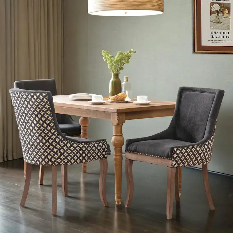 Chaise de salle à manger Ultra Side, Chaises en tissu épaissi avec pieds en bois massif aux tons neutres, Clous décoratifs couleur bronze, Lot de 2