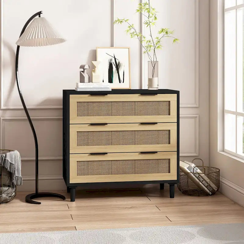 Meuble de rangement en rotin avec trois tiroirs en rotin