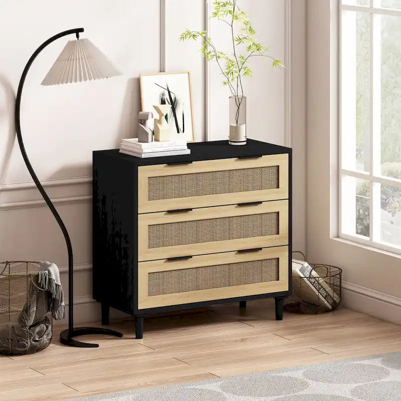 Meuble de rangement en rotin avec trois tiroirs en rotin