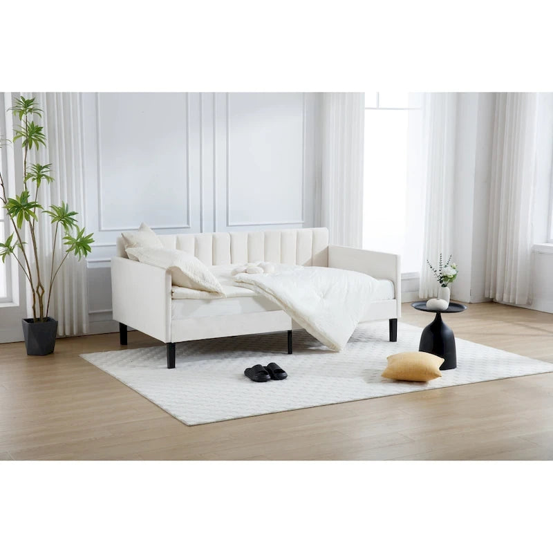 Lit de repos moderne de taille double Epiphyllum avec dossier capitonné côtelé par Christopher Knight Home