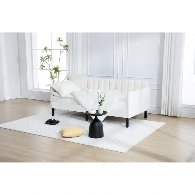 Lit de repos moderne de taille double Epiphyllum avec dossier capitonné côtelé par Christopher Knight Home